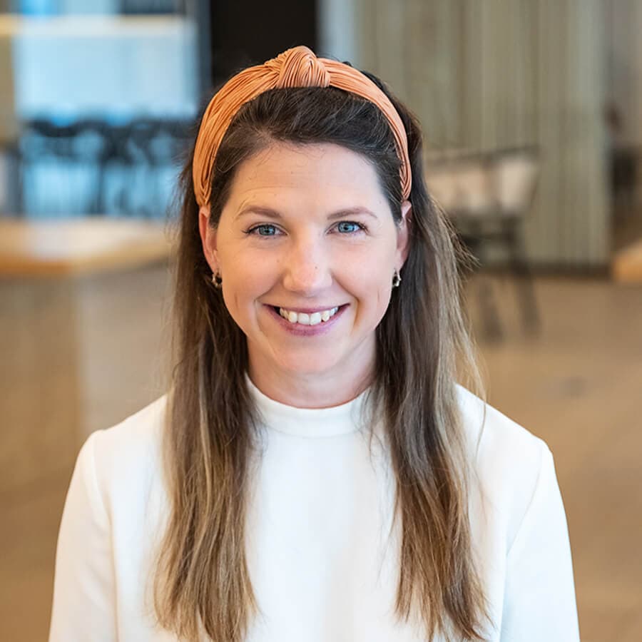 Carolyn Barraclough, Director – Temporary and Contract Hiring